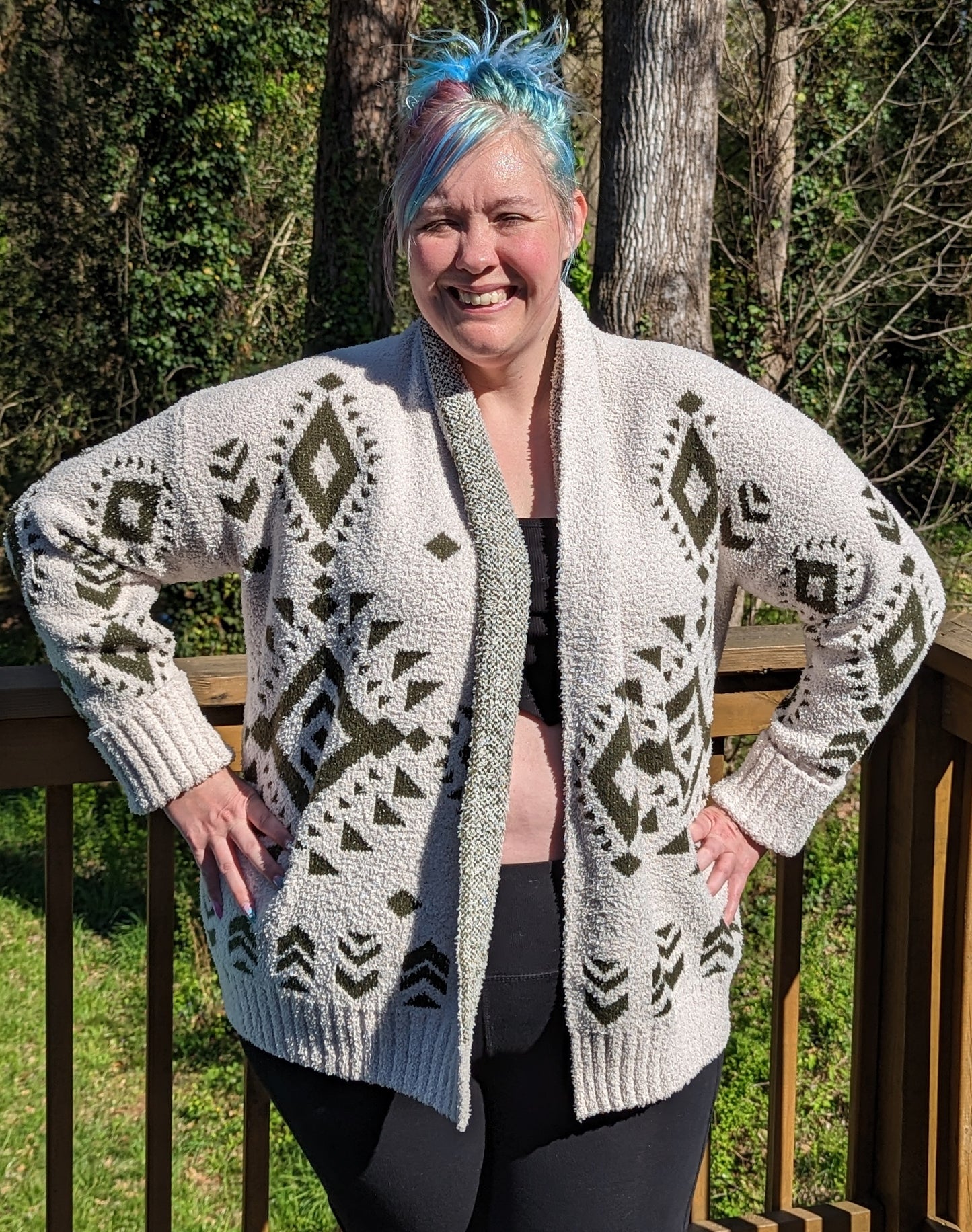 Fuzzy Geometric Cardigan